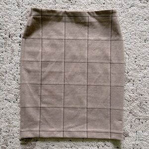 Ann Taylor checkered taupe/tan pencil skirt